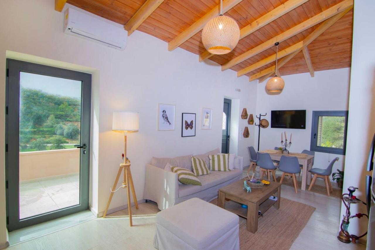 Ampelos Cretan Villa - Private Pool & Heated Ozone Jacuzzi Yerolákkos Exterior foto